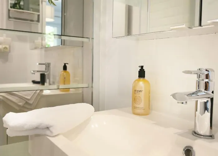 Le Rosier - 7 Deniers - Proche Airbus - Bus Direct Centre Апартаменты